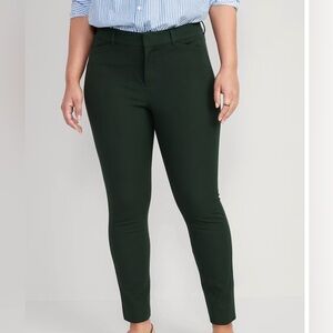 Old Navy high-waisted skinny pixie pants size 22